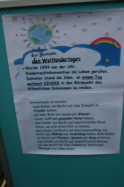 gal/2010/2010 Saitentwist Weltkindertag Essen Borbeck 20.09. AK -Bochold/2010 Saitentwist Weltkindertag Borbeck AK Bochold 20.09. 157.jpg